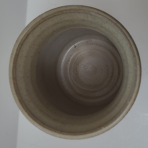 Signed Pottery vase - Picture 4 of 7